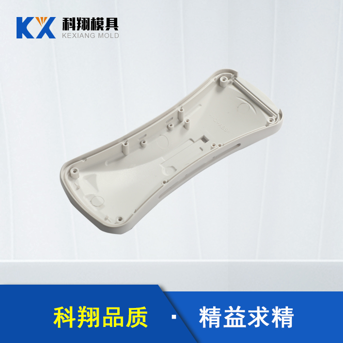 塑膠模具模頭十分重要，注塑模具模頭應(yīng)該怎么安裝？
